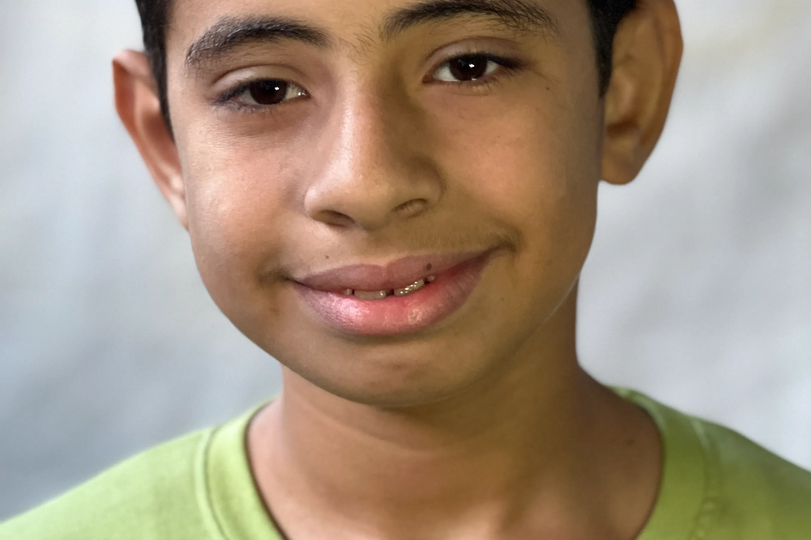 حملة قلوبنا لأيتام غزة