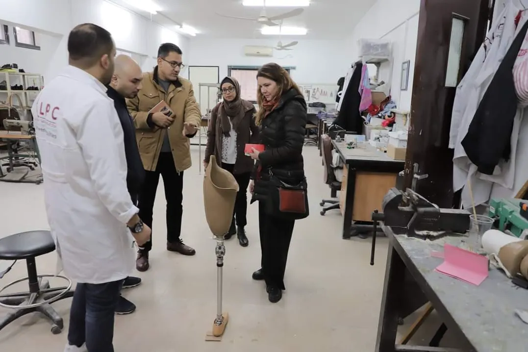 خطوة للأمام