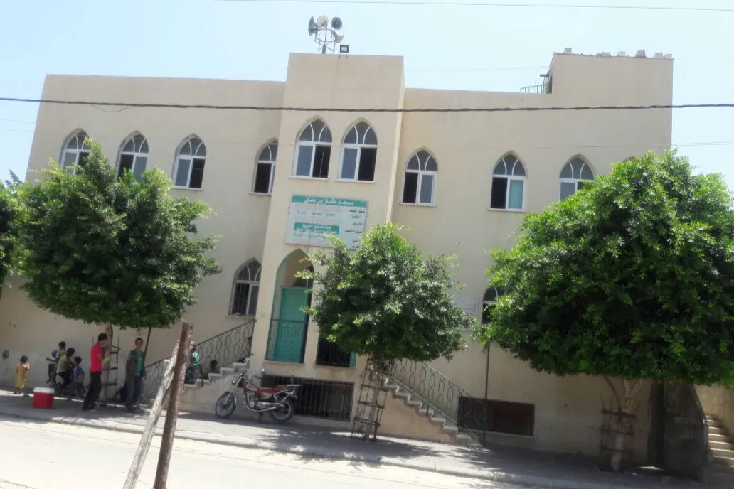 إعادة بناء مسجد ومركز عثمان بن عفان